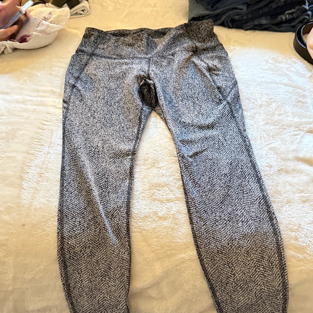 Black Herringbone Leggings and Sweatshirt